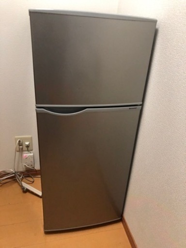 お譲り決まりました　SHARP 冷蔵庫　2020年製