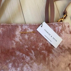 定価12500円　CHARLES & KEITH バッグの画像
