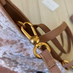 定価12500円　CHARLES & KEITH バッグの画像
