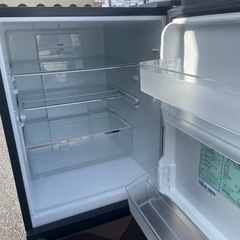 北九州市内配送無料　保証付き 値下げた 2021年製冷蔵庫 ダークブラウン HR-G2801-BR [282L /3ドア /右開きタイプ]の画像