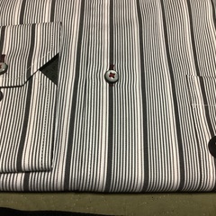 新品、メンズのカッターシャツです①の画像