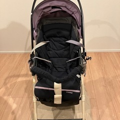 ベビーカー　
combi  メチャカル　ハンディ  
