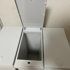 ゴミ箱の画像