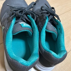 NIKE スニーカーの画像