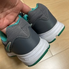 NIKE スニーカーの画像