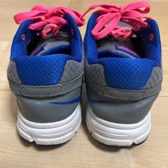 NIKE スニーカーの画像
