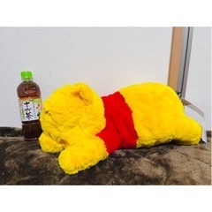 くまのプーさん　寝そべりぬいぐるみの画像
