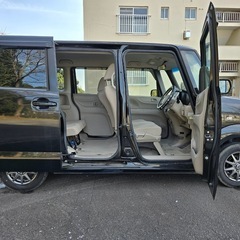 低走行7万キロ台☆月々1.1万円〜分割払い可❗️ 車検2年付き！【名義変更代込み】大人気☆ホンダ N-BOX☆ステアリングスイッチ付き☆Bluetooth対応ナビ付き☆走行中DVD見れます☆ETC付き☆便利なバックカメラ付き☆電動スライドドア☆ドラレコ付き☆スマートキー☆フルオートエアコン☆そのまま乗って帰れます❗️の画像