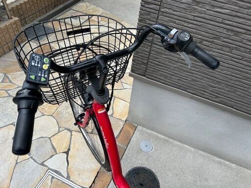 ?長生きバッテリー8.7Ah?ヤマハ　パスラフィーニ　8.7Ah　26インチ　 3人乗りモデル！電動自転車　電動アシスト自転車　378