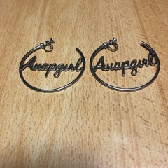 ♡のネックレスとANAPイヤリングの画像