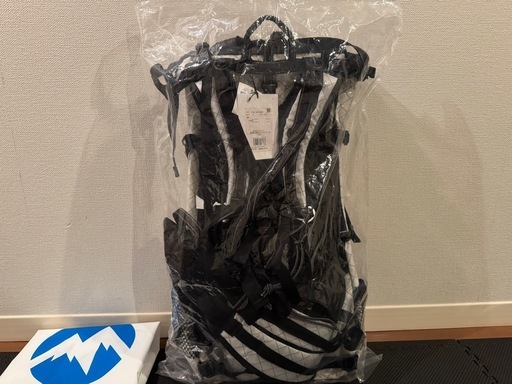 【新品、未使用】and wander ザック白