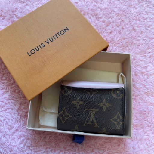 ルイヴィトンポルトフォイユ ゾエ モノグラム 三つ折り財布 ピンク