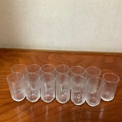 ガラスのコップ