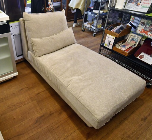 ●2024年購入(^^♪●SHEER　フェザークッション　寝そべりソファ　中古品●レイコージャパン　ソファベット●相模原　横浜　神奈川●