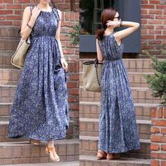 【新品未使用】2XL ワンピース 小花柄 ブルー ミモレ丈 ノー...