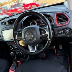 ジープ RENEGADE 4×4 TRAIL HAWKの画像