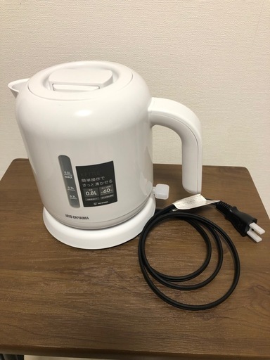 新品未使用アイリスオーヤマ製電気ケトル
