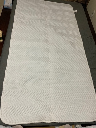 敷きパッド　介護　100×195センチ