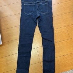 マタニティ用ジーンズの画像