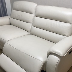 定価25万円⭐︎購入後一年未満　電動リクライニングソファ