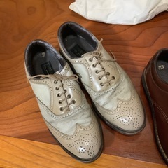 ゴルフシューズ　MIZUNOの画像