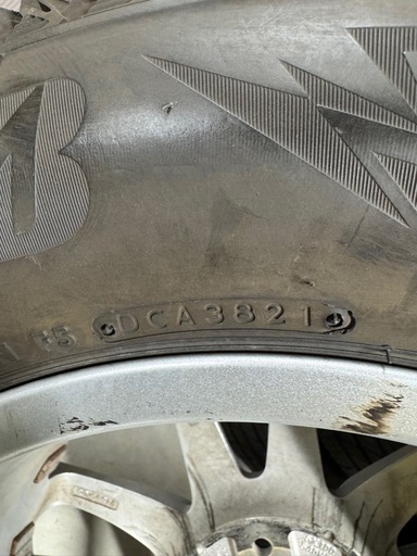 225/65R17 スタッドレスタイヤ