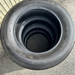 決まりました！商品名　215/65R16 グットイヤー　Effi...