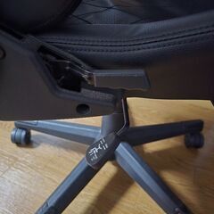 ゲーミング椅子の画像