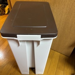 45リットルゴミ箱の画像