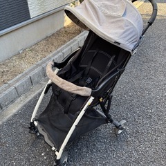ベビーカー