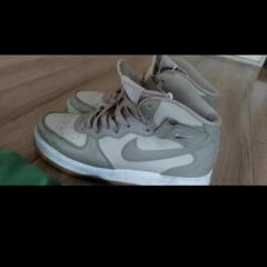 NIKE　スニーカーの画像