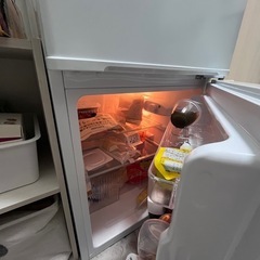 美品⭐︎2024年製⭐︎comfee冷蔵 庫の画像