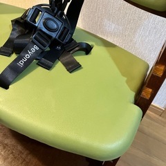 ビヨンドジュニアハイチェア マホガニーオリーブ（テーブル