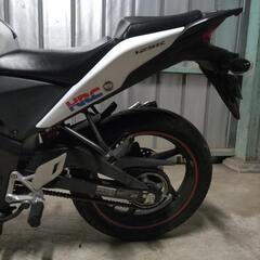 ホンダ CBR125R JC50の画像