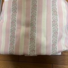 カーテン差し上げます。