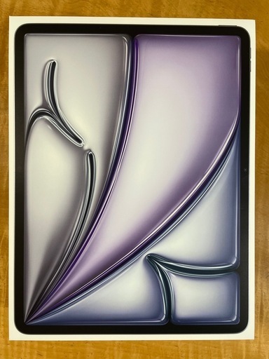 iPad Air 13インチ 128GB M2 第6世代 
Wi-Fi スペースグレイ 新品未開封、ケース、フィルム付き