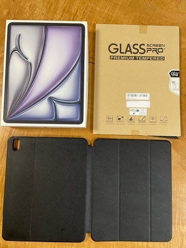 iPad Air 13インチ 128GB M2 第6世代 
Wi-Fi スペースグレイ 新品未開封、ケース、フィルム付き 