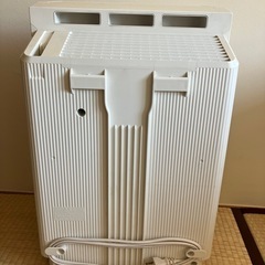 空気清浄機の画像