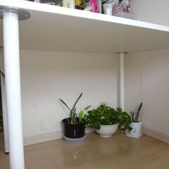 イケア / IKEA トロッテン天板 (140×80×2cm) & ADILS(オディリス) 長さ70CM 4本セット美品の画像
