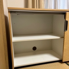 IKEA鍵付きキャビネットの画像