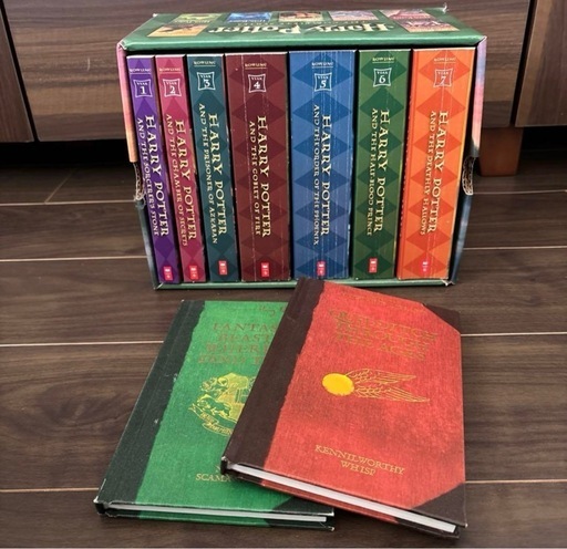 ハリーポッター Harry Potter 全巻\nセット 本 7冊　(+2冊おまけ) 英語