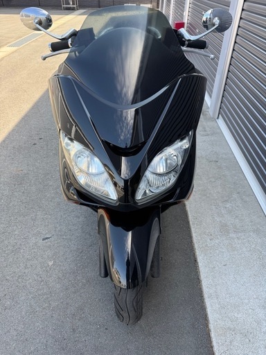 【静岡県磐田市発】HONDA フォルツァ250(MF08)タイヤ前後新品/ブレーキディスク前後新品/シート張り替え済/バッテリー充電済み　税金の関係で一時抹消しました。 静岡県磐田市発】HONDA フォルツァ250(MF08)タイヤ前後新品/ブレーキ