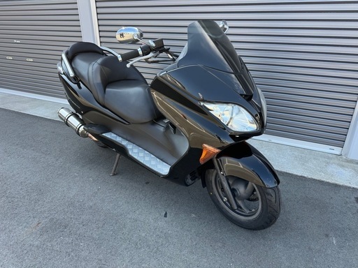 【静岡県磐田市発】HONDA フォルツァ250(MF08)タイヤ前後新品/ブレーキディスク前後新品/シート張り替え済/バッテリー充電済み　税金の関係で一時抹消しました。