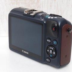 ほぼ未使用品✨Wi-Fi搭載✨32G SDカード✨ Canon EOS M2の画像