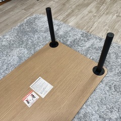 小テーブルの画像