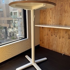 【直接取りに来れる方】IKEA　ハイトップテーブル　ビルスタ