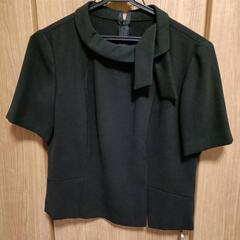 フォーマルスーツの画像