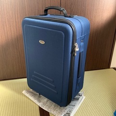 【ACE】美品　キャリーバッグ　2輪　ネイビー　キャリーケース