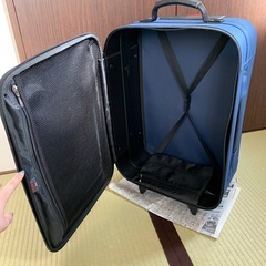 【ACE】美品　キャリーバッグ　2輪　ネイビー　キャリーケースの画像