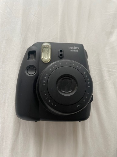 instax mini\n8   フィルムカメラ黒